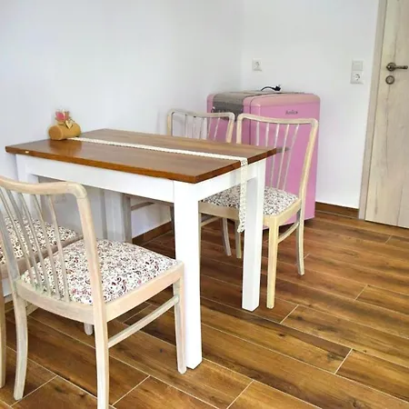 Zschampert Hof Bei Leipzig Ruhige Bauernhof Fuer 4-5 Personen Appartement Markranstädt