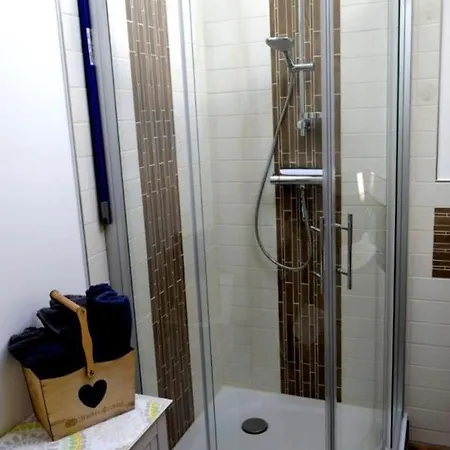 Zschampert Hof Bei Leipzig Ruhige Bauernhof Fuer 4-5 Personen