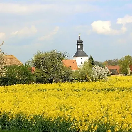 Zschampert Hof Bei Leipzig Ruhige Bauernhof Fuer 4-5 Personen Appartement *